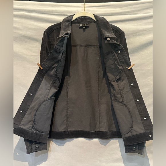 NWOT DG2 by Diane Gilman Stretch Velvet Button Down Jacket Size Large - Picture 3 of 7